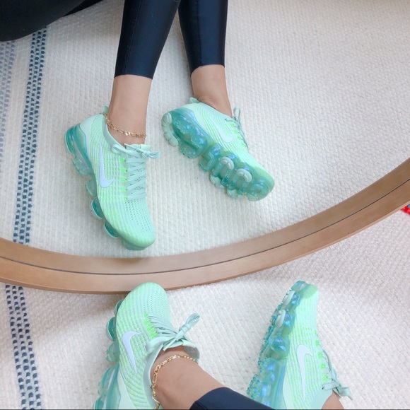 Nike air Vapormax flyknit - Picture 12 of 16